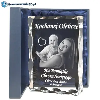 wyjątkowy prezent na Chrzest Święty od rodziców chrzestnych