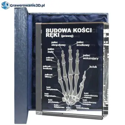 dla chirurga - prezent grawerowany 3d w szkle