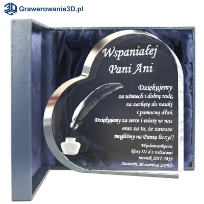 Statuetka szklane serce z grawerem 3D dla nauczycielki