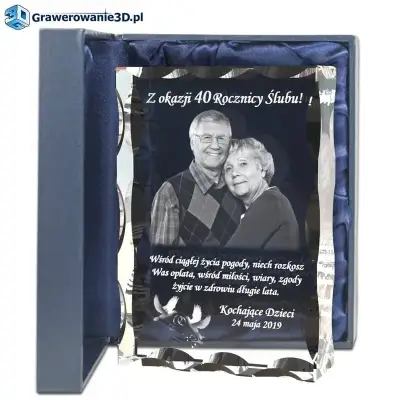 Z okazji rocznicy ślubu -grawer w krysztale zdjęcie grawerowane w szkle z życzeniami