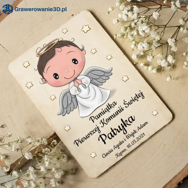Drewniana kartka na komunie dla chłopca