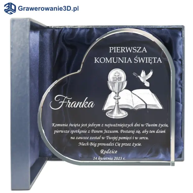 kryształowe serce z grawerem na komunię świętą