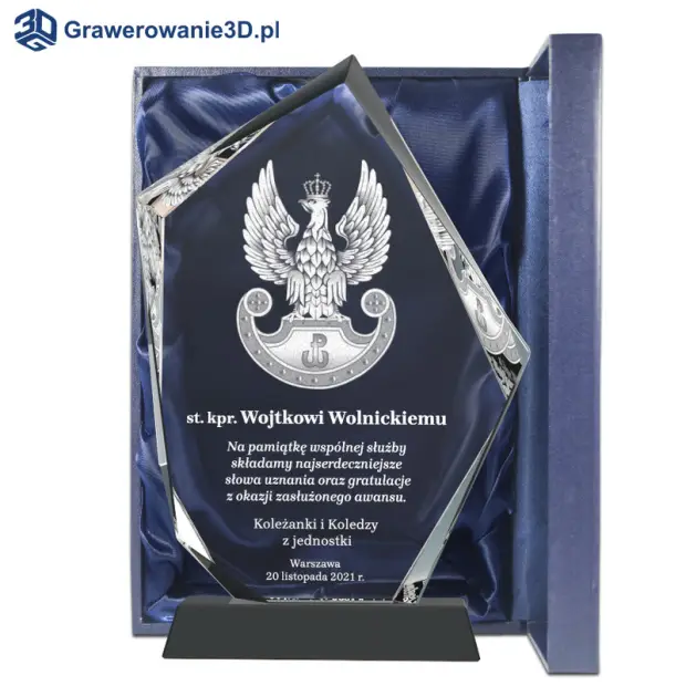 Statuetka z dedykacją dla wojskowego