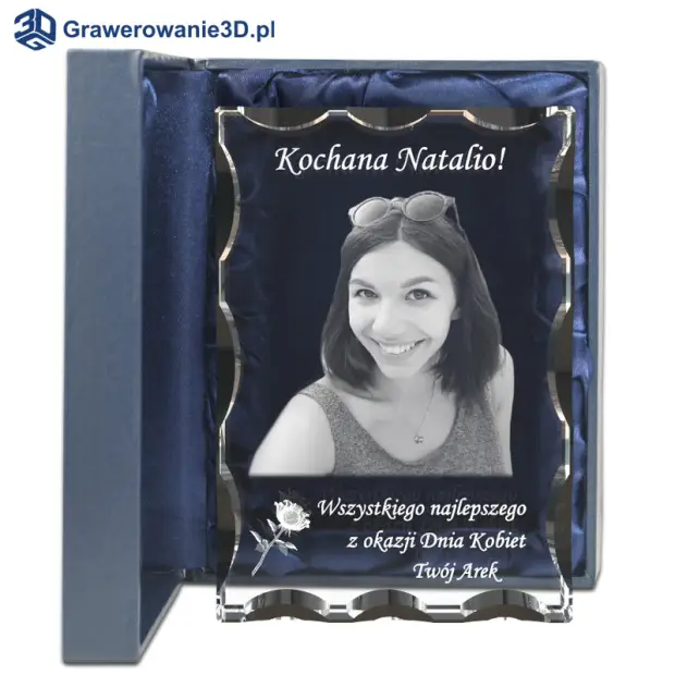 grawerowany kryształ na dzień kobiet ze zdjeciem ukochanej
