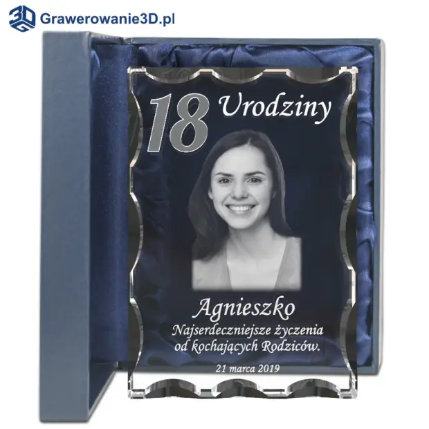 grawerowany prezent na 18 urodziny