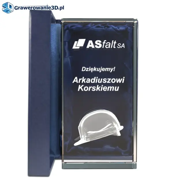 Ekskluzywne podziękowanie za współpracę dla kontrahenta Wyjątkowa kryształowa statuetka z grawerem umieszczonym wewnątrz