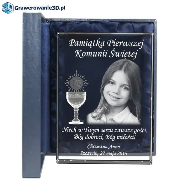 piękna pamiątka komunijna dla dziewczynki od chrzestnej