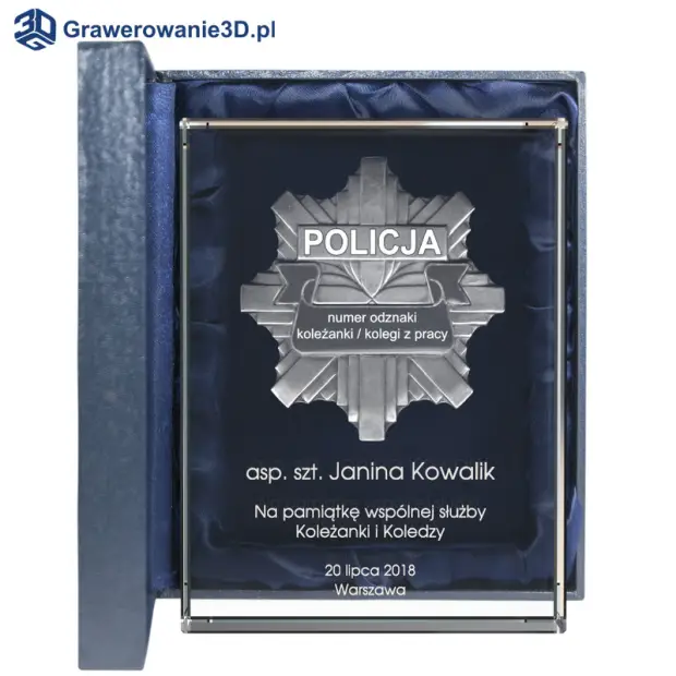 Prezent dla funkcjonariusza odznaka policyjna 3D