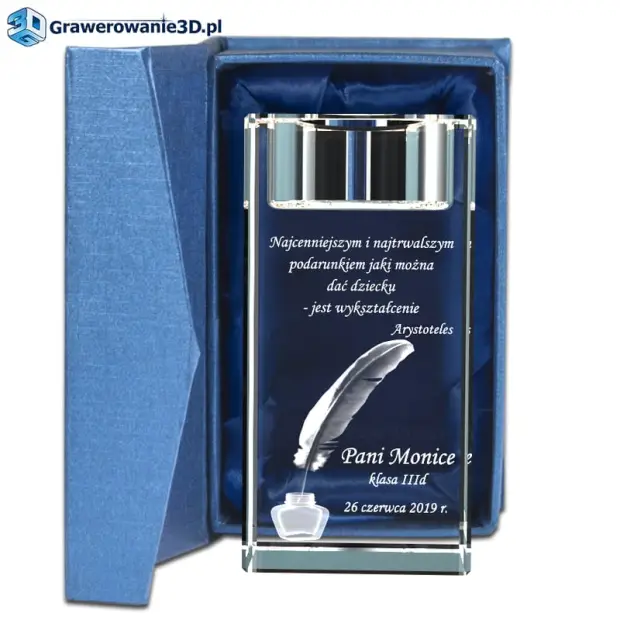 Grawerowany prezent na dzień nauczyciela