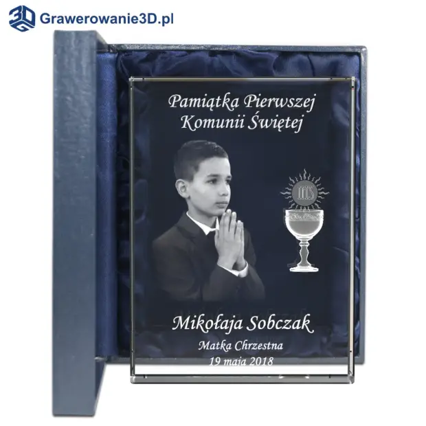 prezent na komunię dla chłopca od chrzestnej
