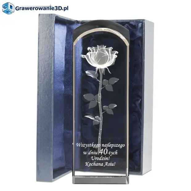 grawerowana róża 3D wewnątrz szkła dla ukochanej