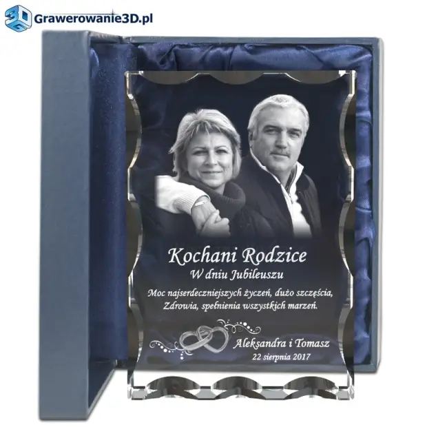 prezent dla rodziców na rocznicę ślubu, pamiątka rocznicy ślubu w szkle grawer