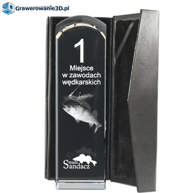 trofeum wędkarskie grawerowane 3D okoń w szkle