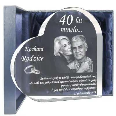 szklane serce ze zdjęcie ze ślubu na 40 rocznicę dla rodziców