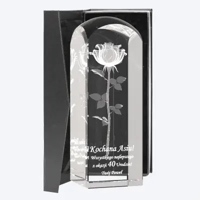 grawerowana róża 3D w kryształowym szkle