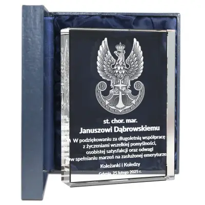 personalizowana statuetka z grawerem dla żołnierza marynarki wojennej rp