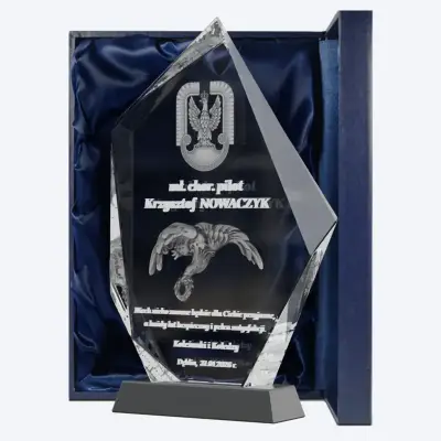 grawerowana gapa 3D w szkle