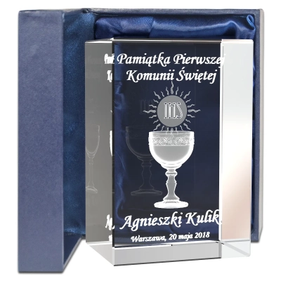 grawerowany kielich 3D w krysztale