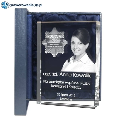 wyjątkowy prezent na pożegnanie dla policjantki, na zamówienie, grawerowana pamiątka dla policjantki