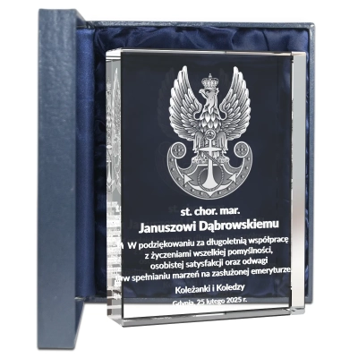 personalizowana statuetka z grawerem dla żołnierza marynarki wojennej rp