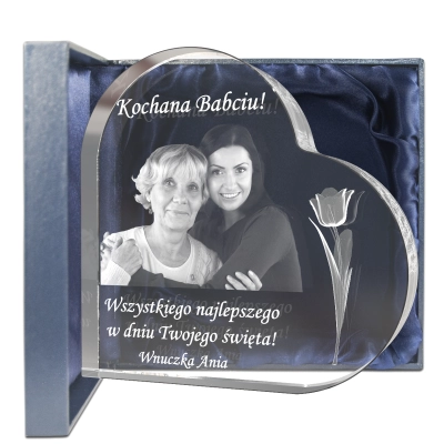 szklana statuetka na dzień babci z tulipanem 3D szklana statuetka na dzień babci z tulipanem 3D