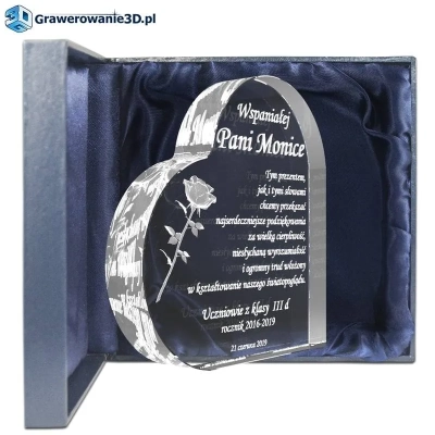 grawerowane serce na prezent
