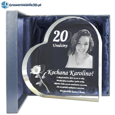 grawerowany prezent dla kobiety