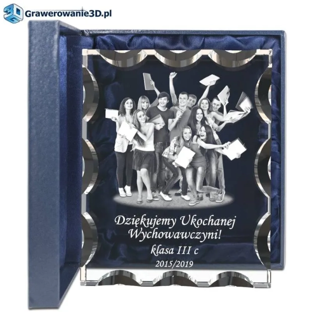 Prezent dla wychowawcy grawer w krysztale 3D