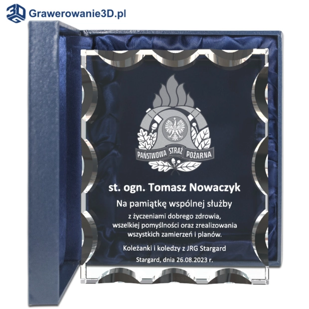 Spersonalizowana Statuetka Kryształowa 3D dla Strażaka z Grawerowanym Logiem PSP