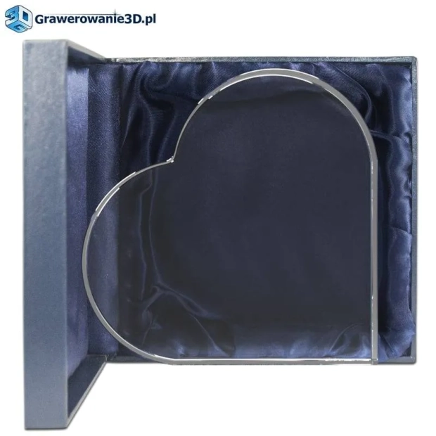 Szklana statuetka w kształcie serca do grawerowania