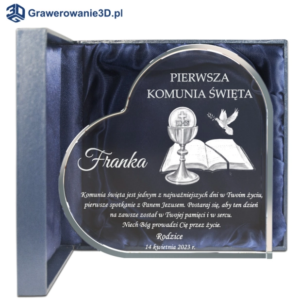 kryształowe serce z grawerem na komunię świętą