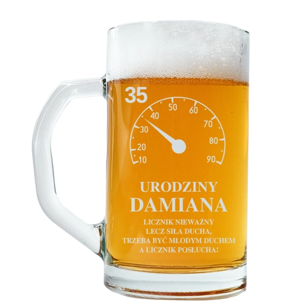 Kufel do piwa na urodziny z grawerem licznika