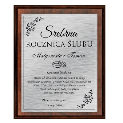 Prezent z życzeniami na rocznice ślubu na drewnianym dyplomie